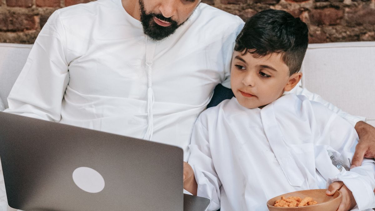 How to Choose an Online Quran Tutor: 10 Questions to Ask