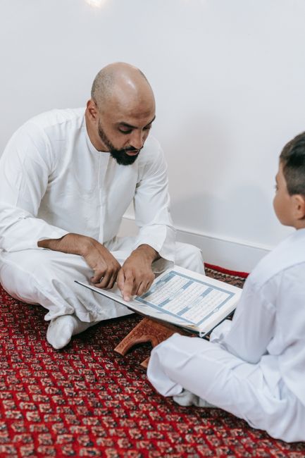 <h2>Ayat-Ayat Al-Qur'an yang Mendukung Universalitas <h2>Ayat-Ayat Al-Qur'an yang Mendukung Universalitas