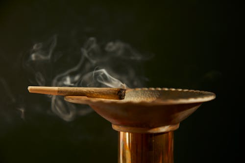 คลังภาพถ่ายฟรี ของ ควัน, ซิการ์, ที่เขี่ยบุหรี่