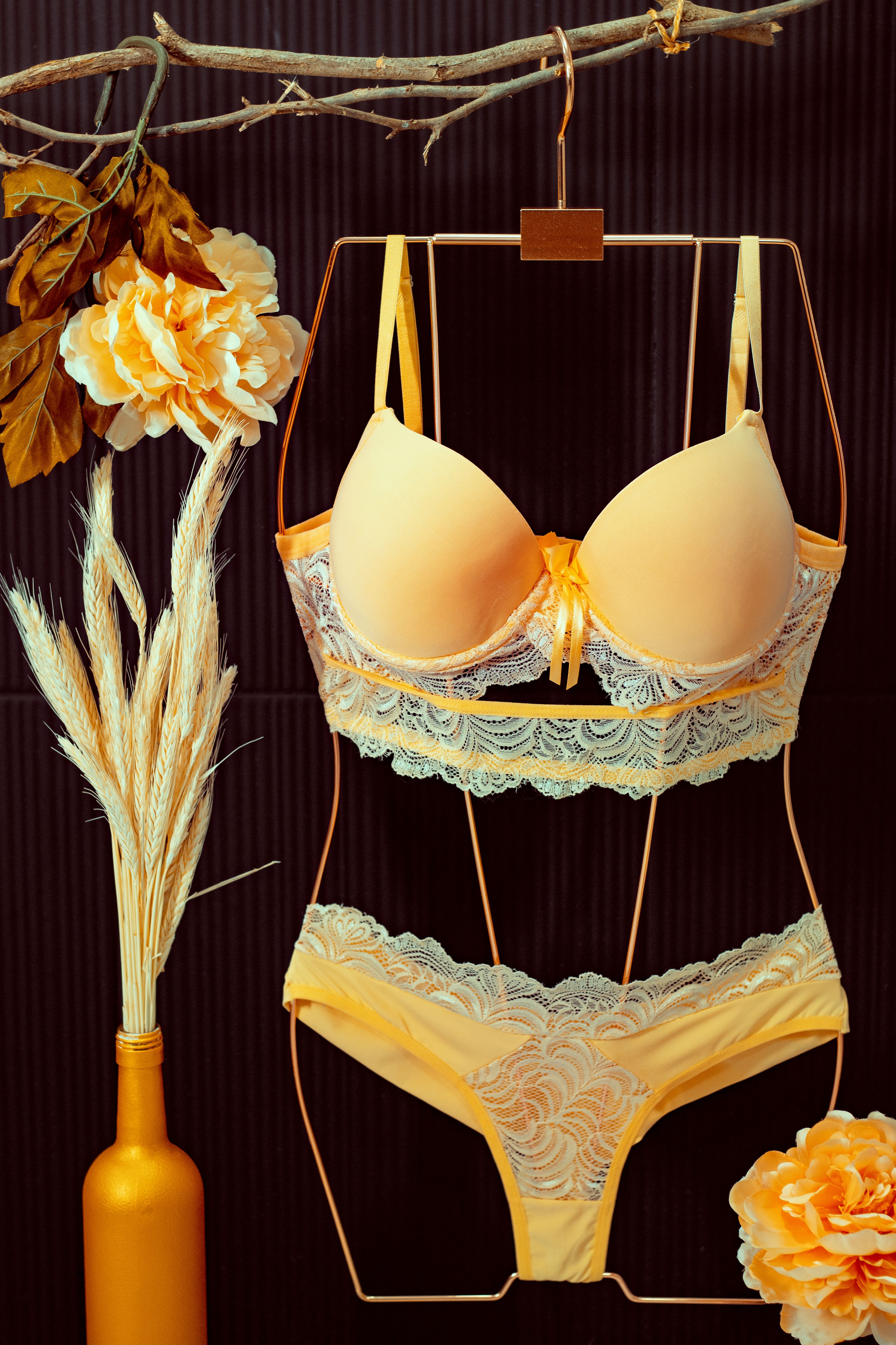 Set Lingerie Giallo Senape