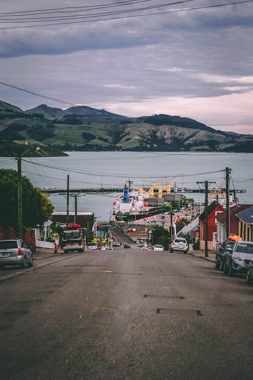 Foto De Paisaje De Casas Al Lado De La Carretera