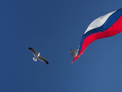 Bezpłatne Darmowe zdjęcie z galerii z błękitne niebo, flaga, latanie Zdjęcie z galerii