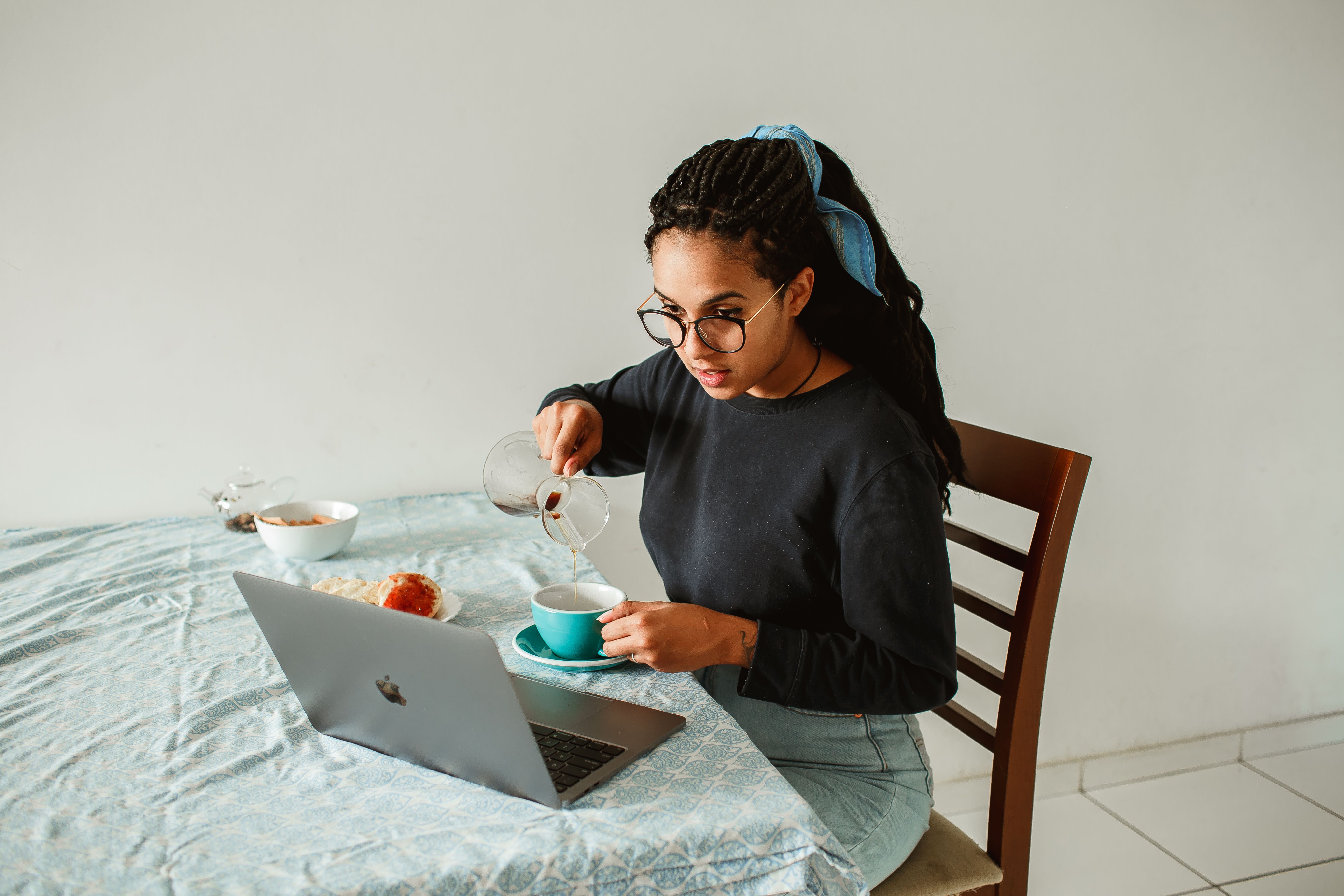 I’ve Been a Digital Nomad for Over 7 Years—These Are My 5 Favorite Remote Work Destinations — Photo by Helena Lopes on Pexels