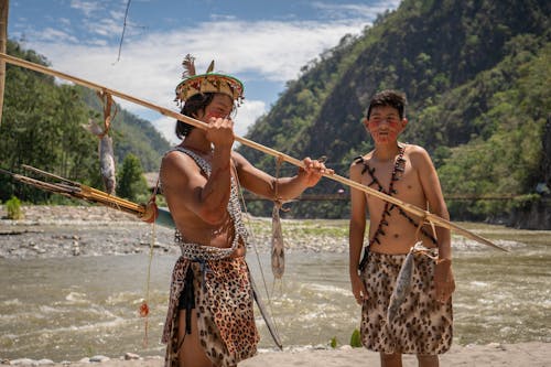 Free Young Men in Traditional Ethnic Wear  Stock Photo