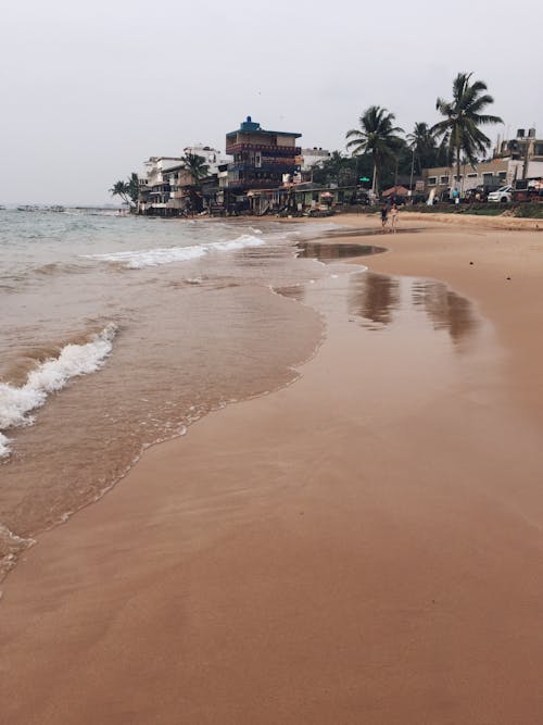 Waves crashing on Seashore 