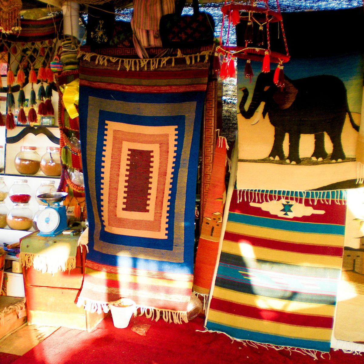 El Dokuma Kilim 160×230