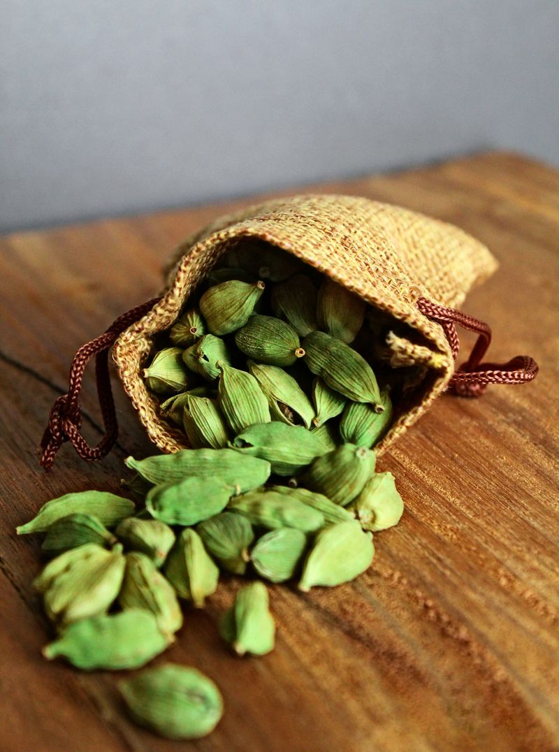 Cardamom — Kapulaga Putih