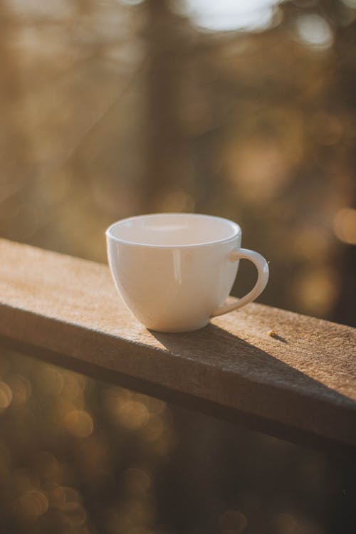 Free 
Close-Up Shot of a Cup of Coffee Stock Photo