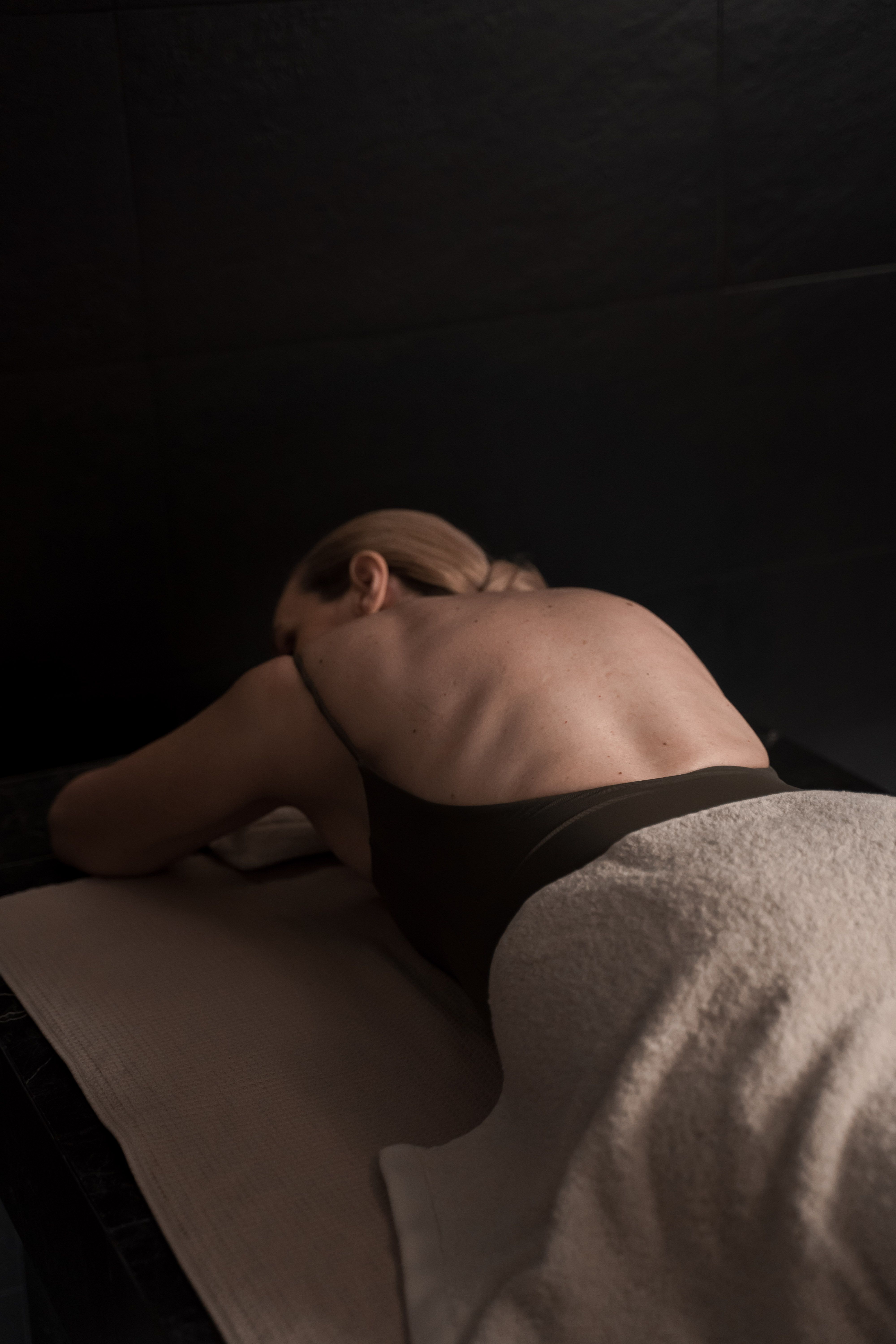 A serene wellness session