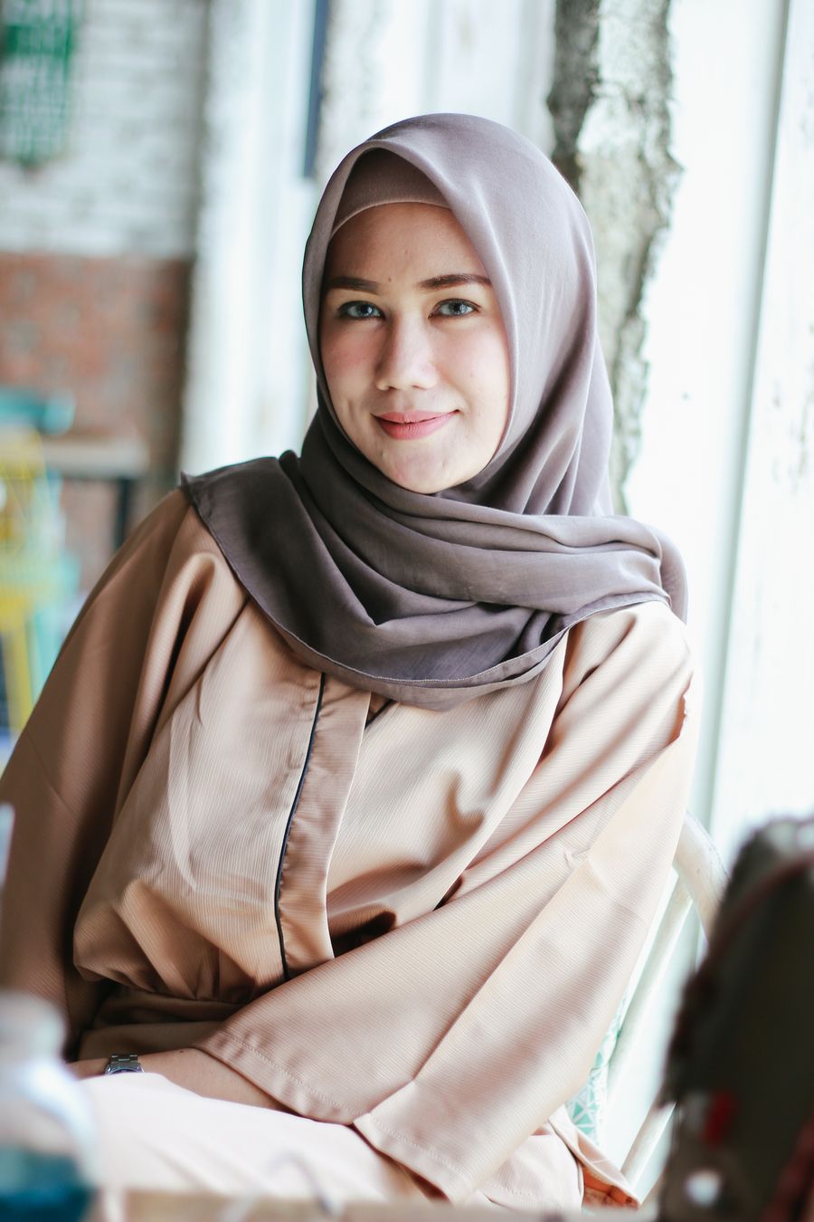 Amina (27)