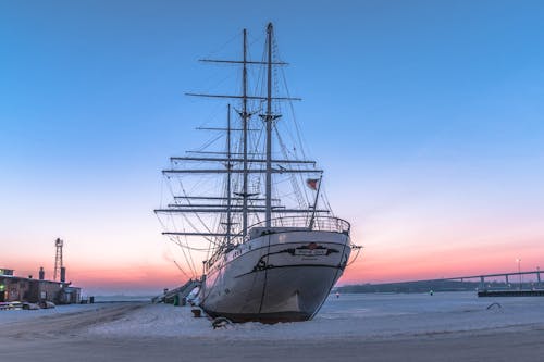 Ilmainen kuvapankkikuva tunnisteilla aamu, hämärä, lahti