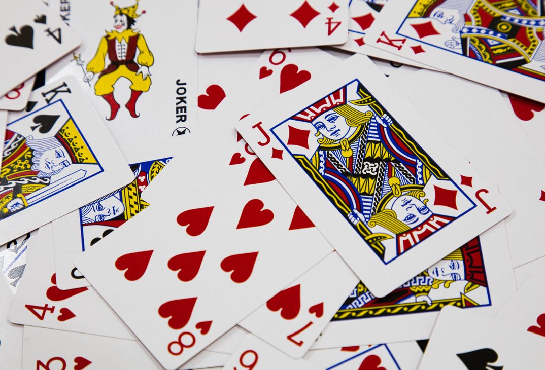 Online Casino: Spielautomaten und Live-Spiele im Überblick