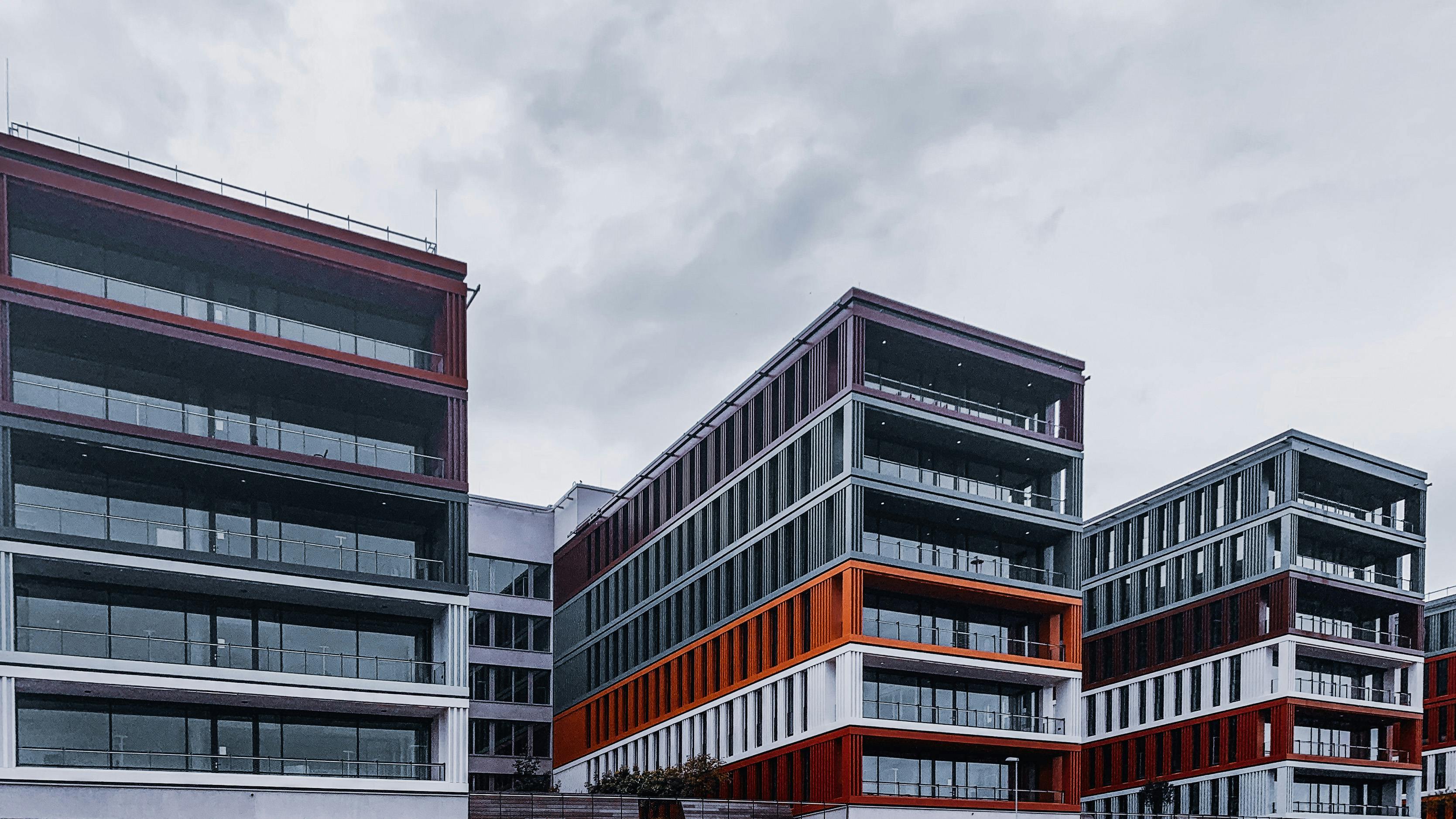Smart Contracts Real Estate — Photo by Diana ✨ on Pexels