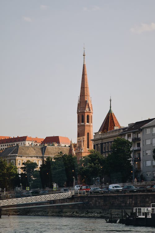 Free Szilágyi Dezső Square Reformed Church in Budapest Stock Photo