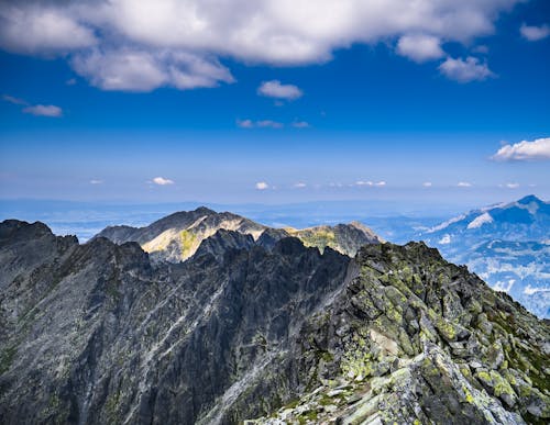 бесплатная Бесплатное стоковое фото с голубое небо, горный пик, на открытом воздухе Стоковое фото