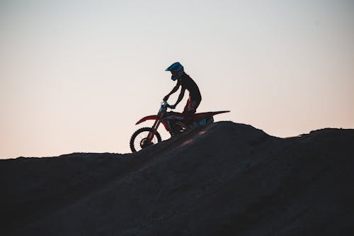 Fotobanka s bezplatnými fotkami na tému bicykel, jazdenie, motocyklista