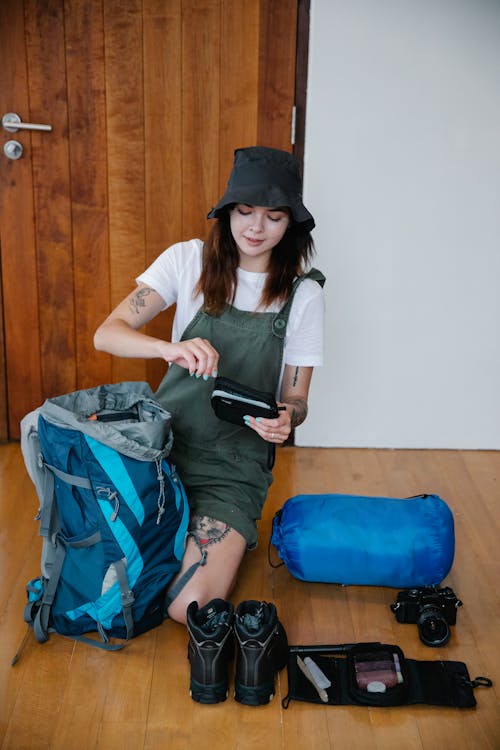 Girl Packing the Luggage Prepare for Her Trip Stock Image - Image