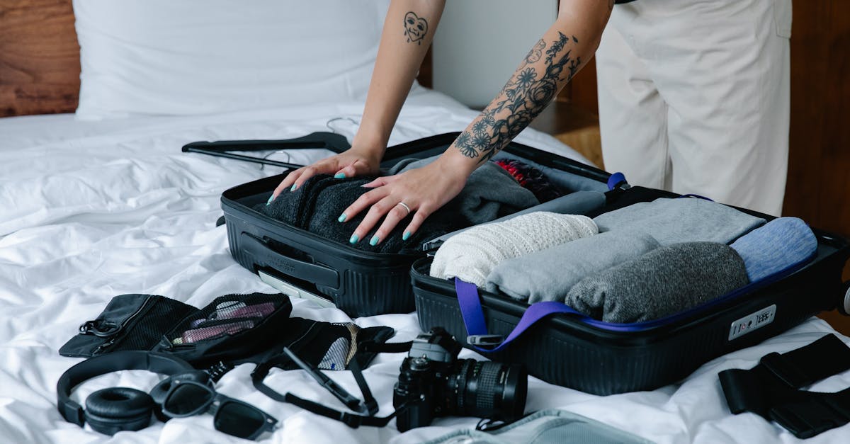 Packing clothes for moving hacks