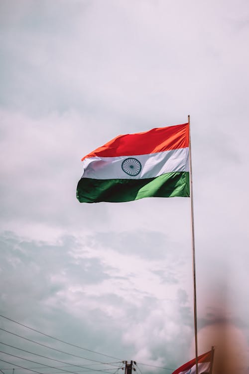 Foto stok gratis bendera india, langit mendung, melambai