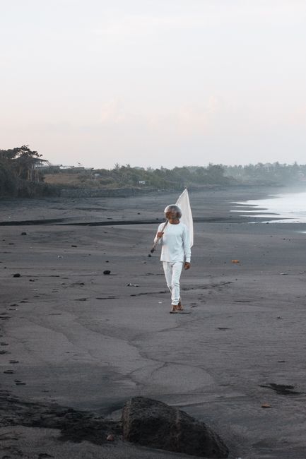 Why Munduk? Escaping the Coastal Clutter Why Munduk? Escaping the Coastal Clutter