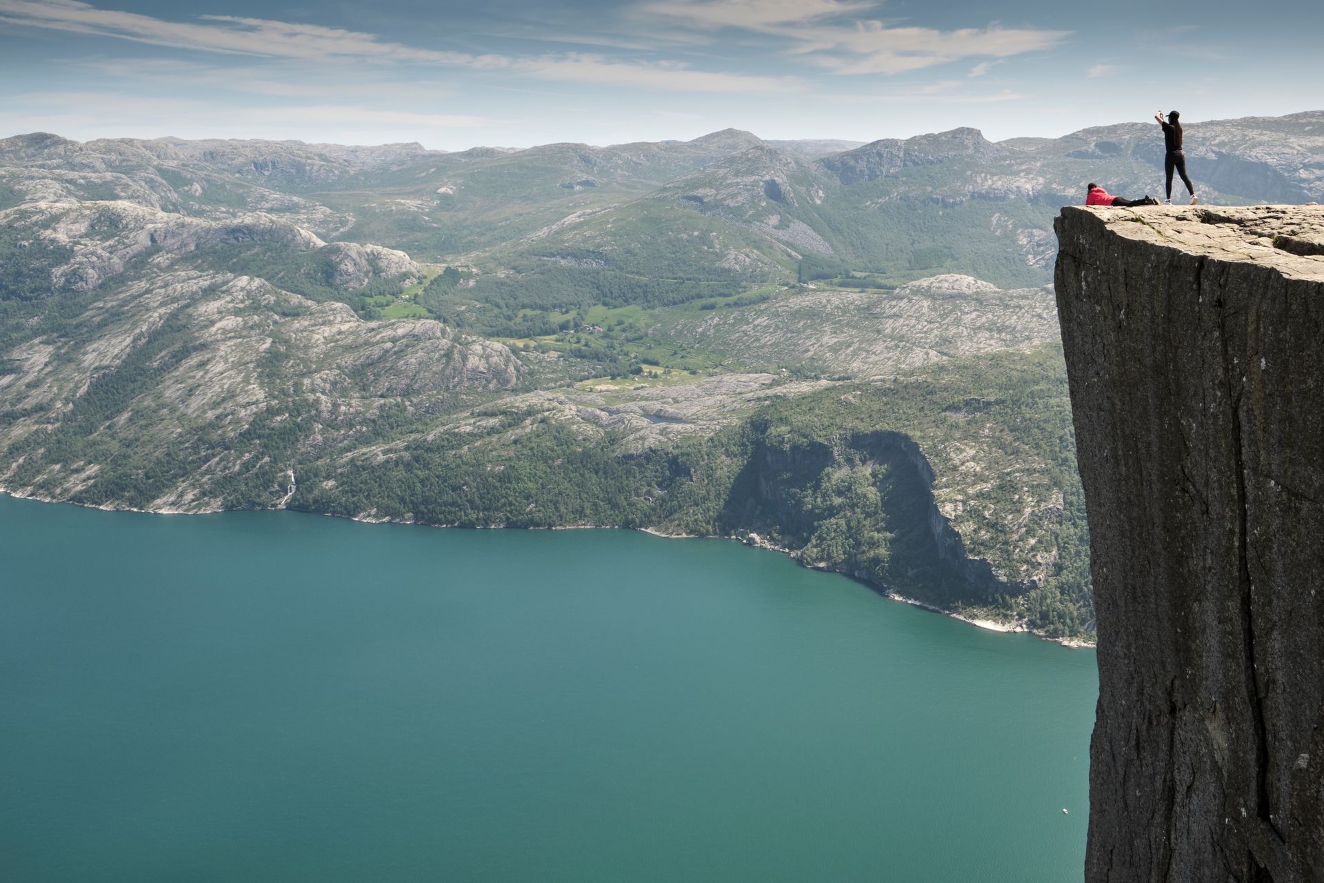 Top 25 Adventure Travel Destinations for Thrill Seekers