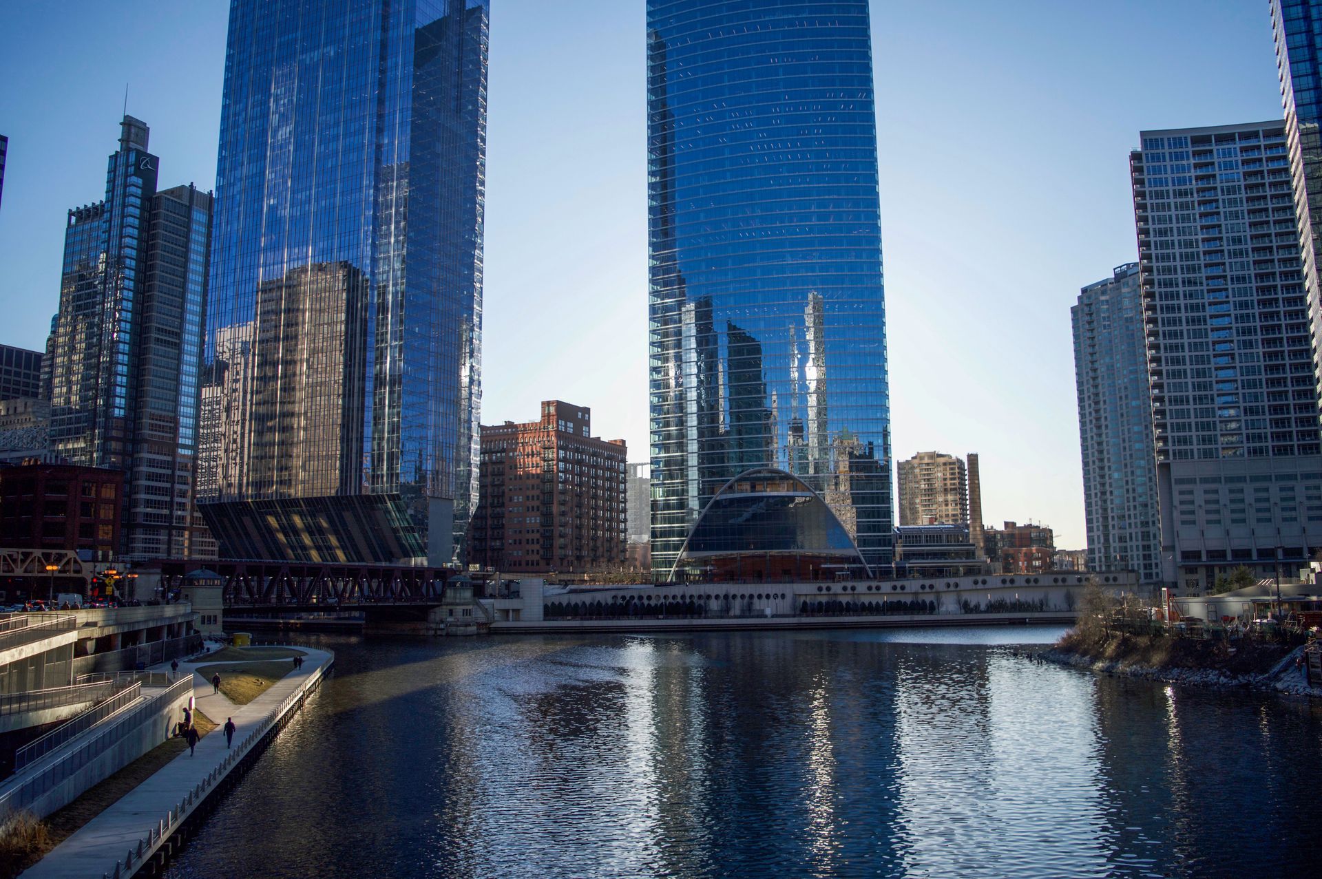 Top 5 hotels in River North, Chicago by rating and sustainability