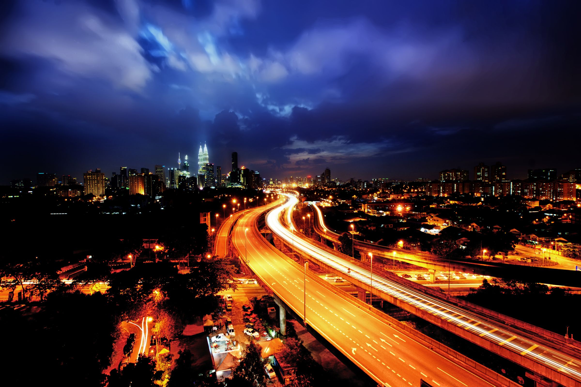 Hero photo: skyline / elevation