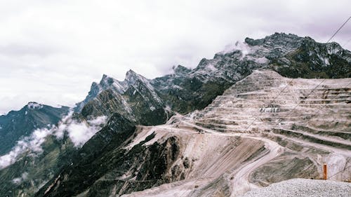 Δωρεάν στοκ φωτογραφιών με rock, βουνό, βουνοκορφή Φωτογραφία από στοκ φωτογραφιών