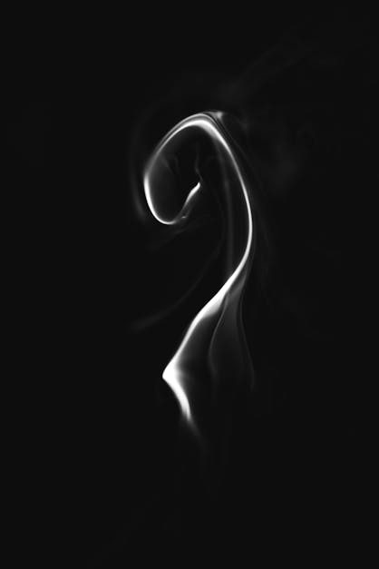 Smoke in Black Background · Free Stock Photo