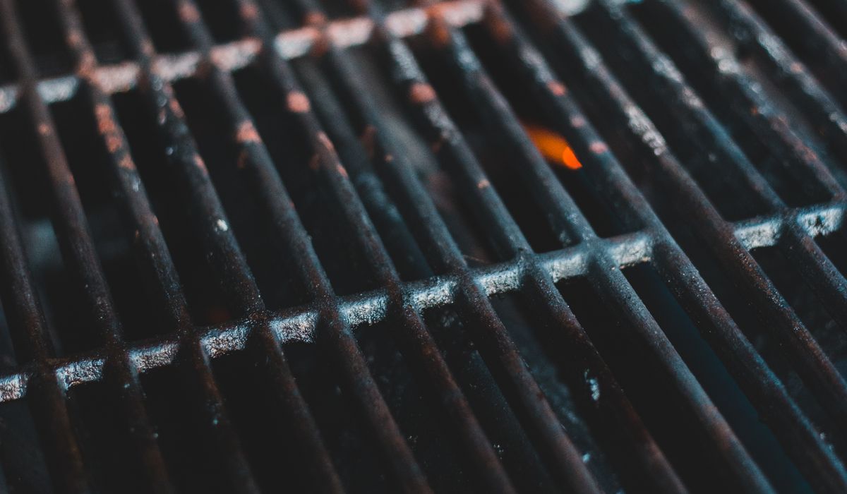 Grille de barbecue en acier
