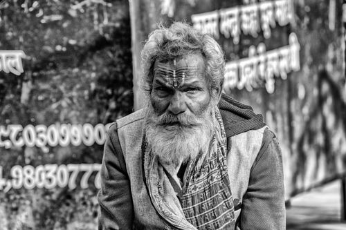 Free Striking black and white portrait of an elderly man in Nepal, showcasing his wisdom and cultural essence. Stock Photo
