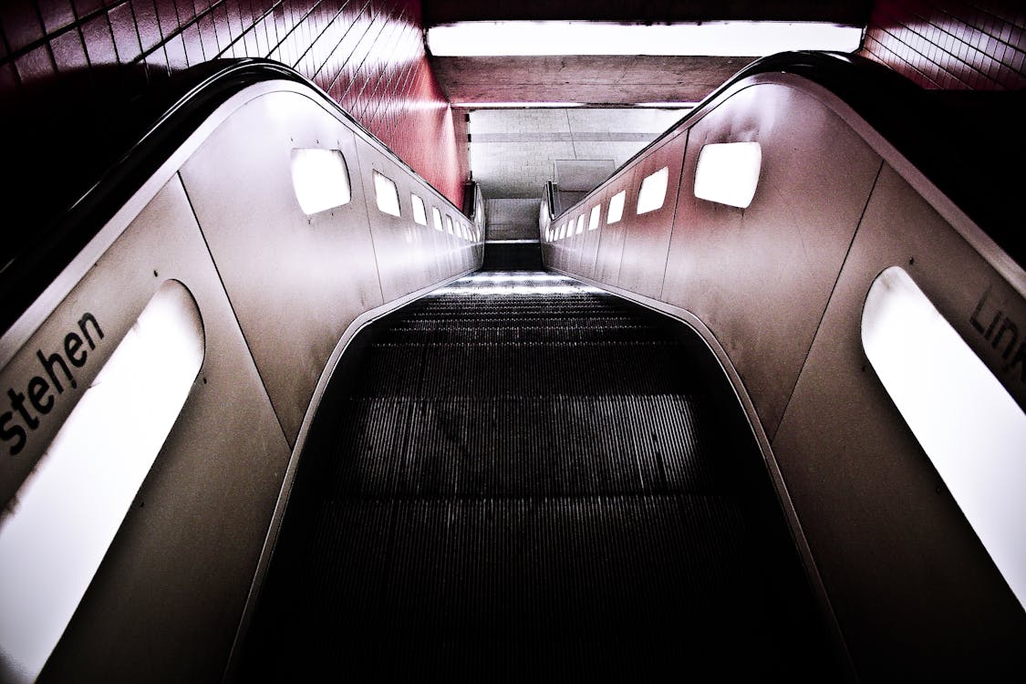 Free stock photo of downstairs, escalator, underground