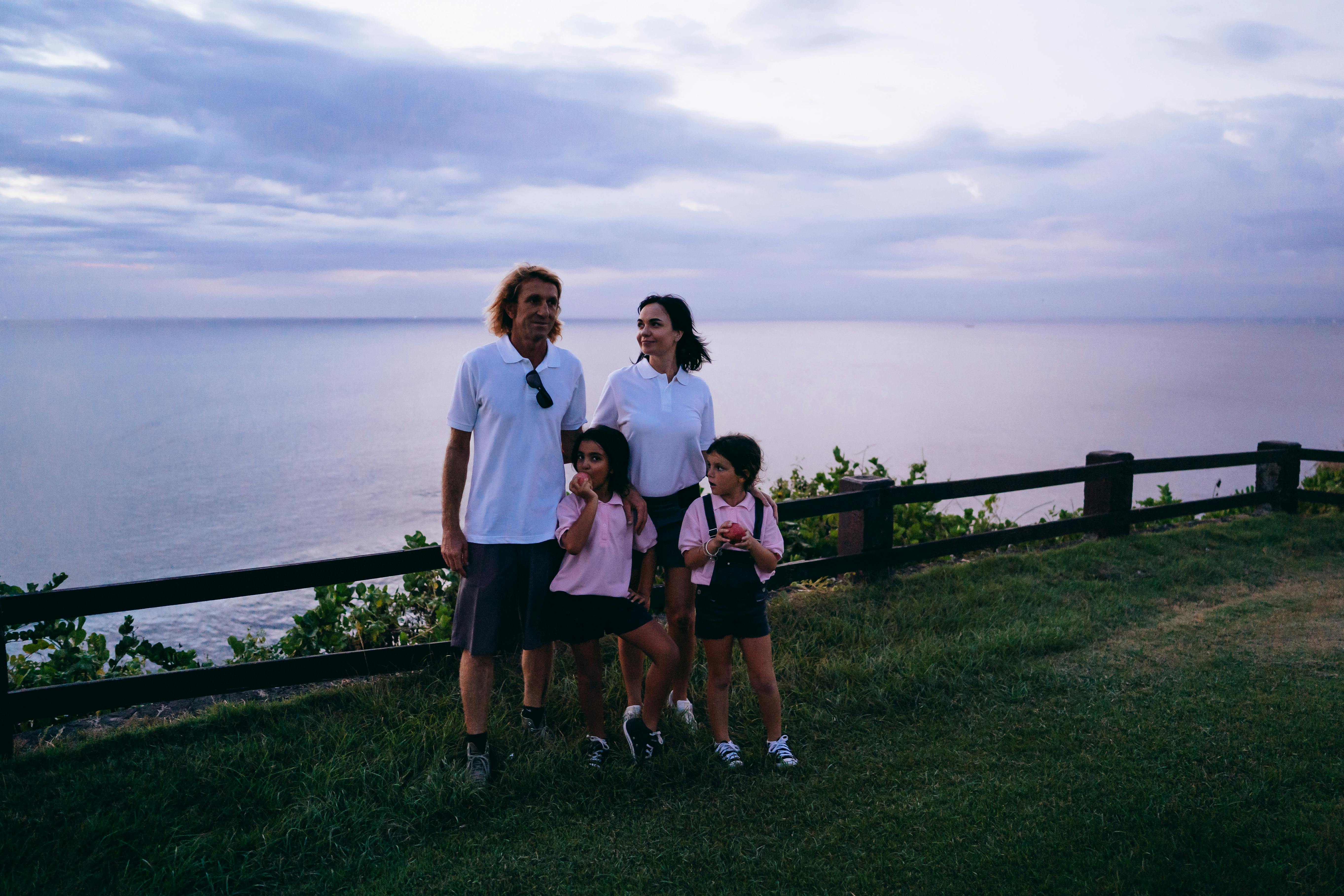 Traveller family 'not trying to evade law' after setting up camp in Essex village without permission — Photo by Mikhail Nilov