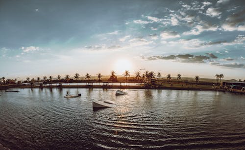 Foto profissional grátis de ao ar livre, crepúsculo, parque de wakeboard