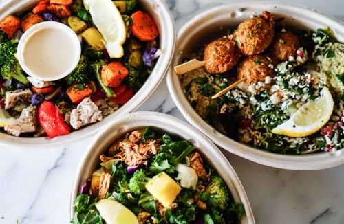 Free Healthy Mediterranean lunchtime dishes with vibrant vegetables and protein. Stock Photo