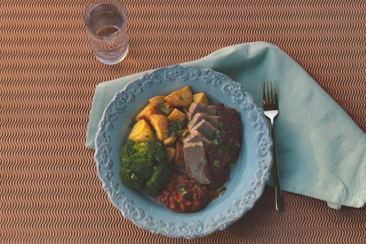 Vegetable Meat Loaf With Potatoes