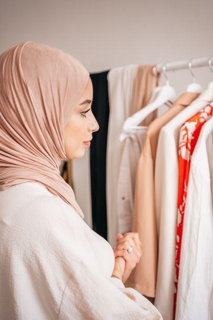 Tips Memilih Hijab yang Chic untuk Daily Office Look Tips Memilih Hijab yang Chic untuk Daily Office Look