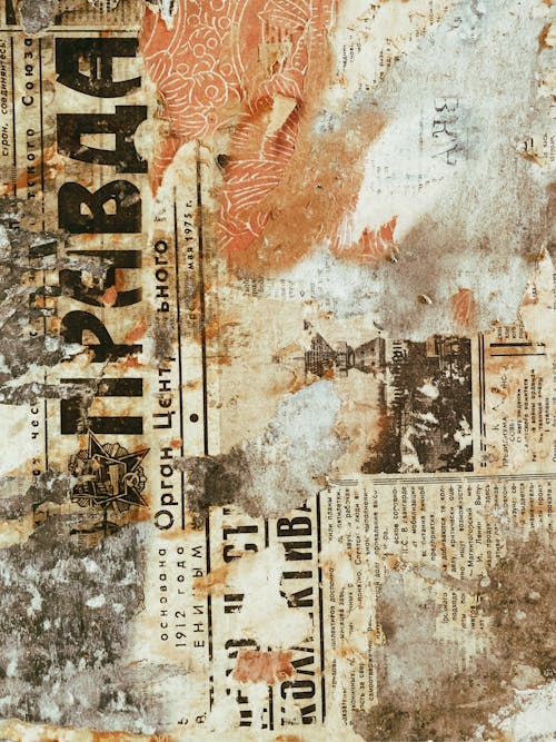 dikey atış, eski, gazete içeren Ücretsiz stok fotoğraf