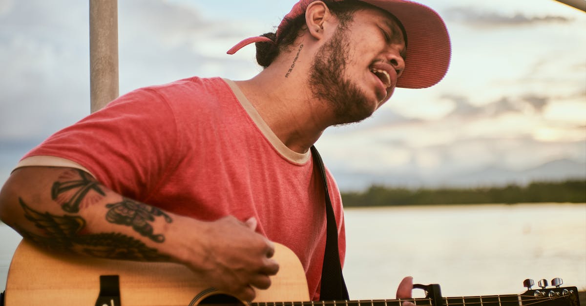 How to hold a guitar correctly