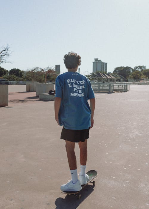 Základová fotografie zdarma na téma jízda na skateboardu, městský život, muž