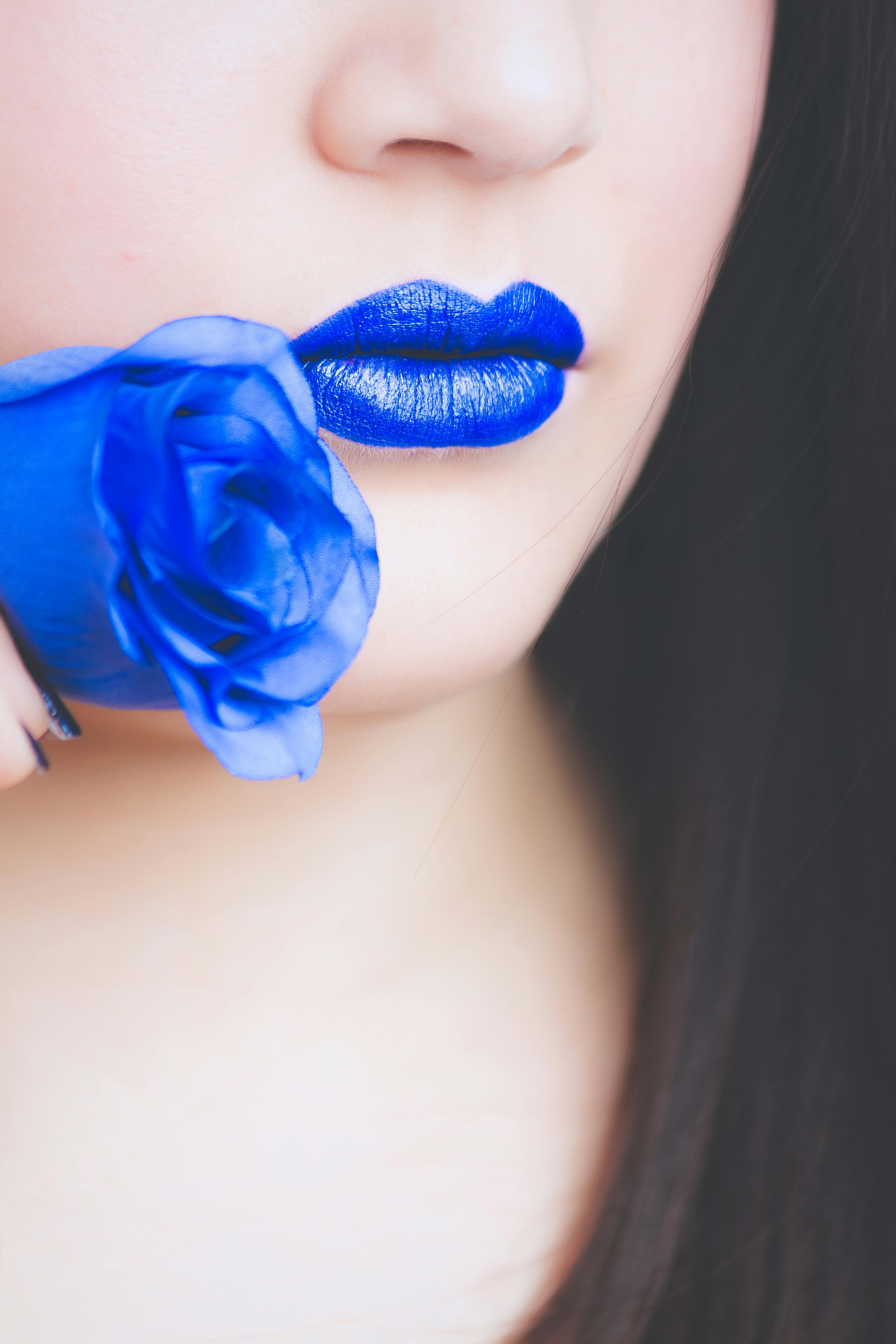 blue lipstick and blue