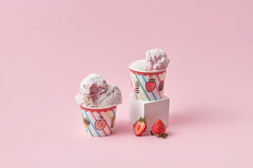 Strawberry Ice Cream on Paper Cups 