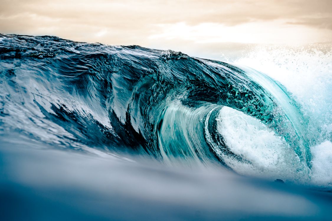 Ocean Waves · Free Stock Photo