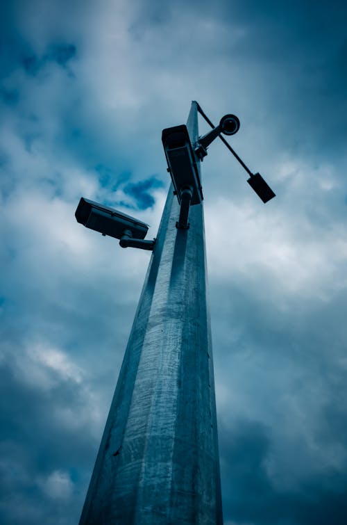 Foto profissional grátis de câmeras, céu, CFTV