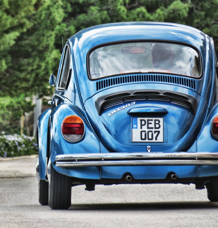 Free Blue Volkswagen Beetle Stock Photo