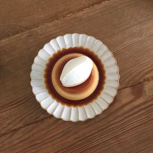 Photos gratuites de assiette, caramel, crème