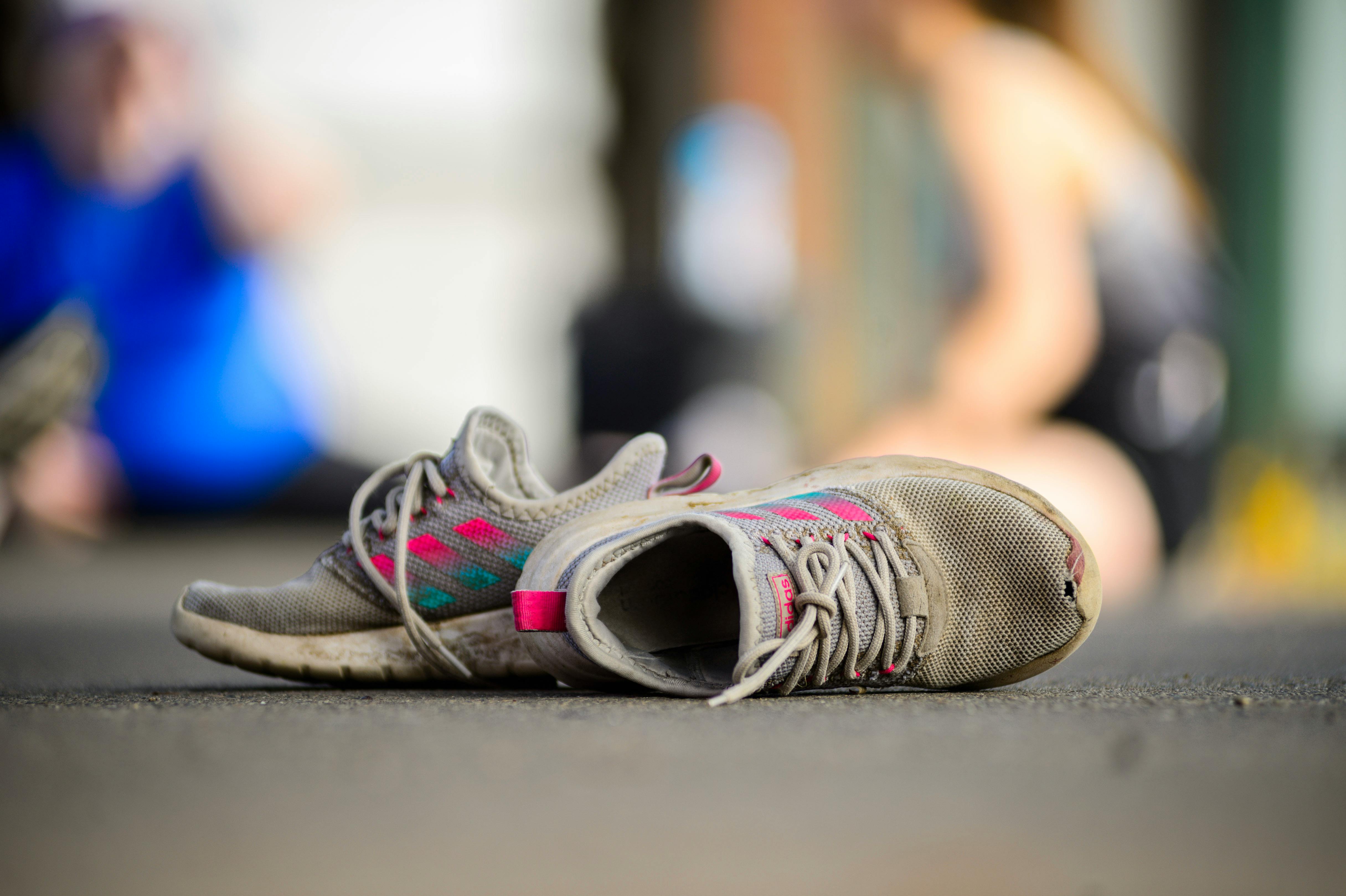 Example of a small hole in a running shoe mesh - running shoe mesh repair