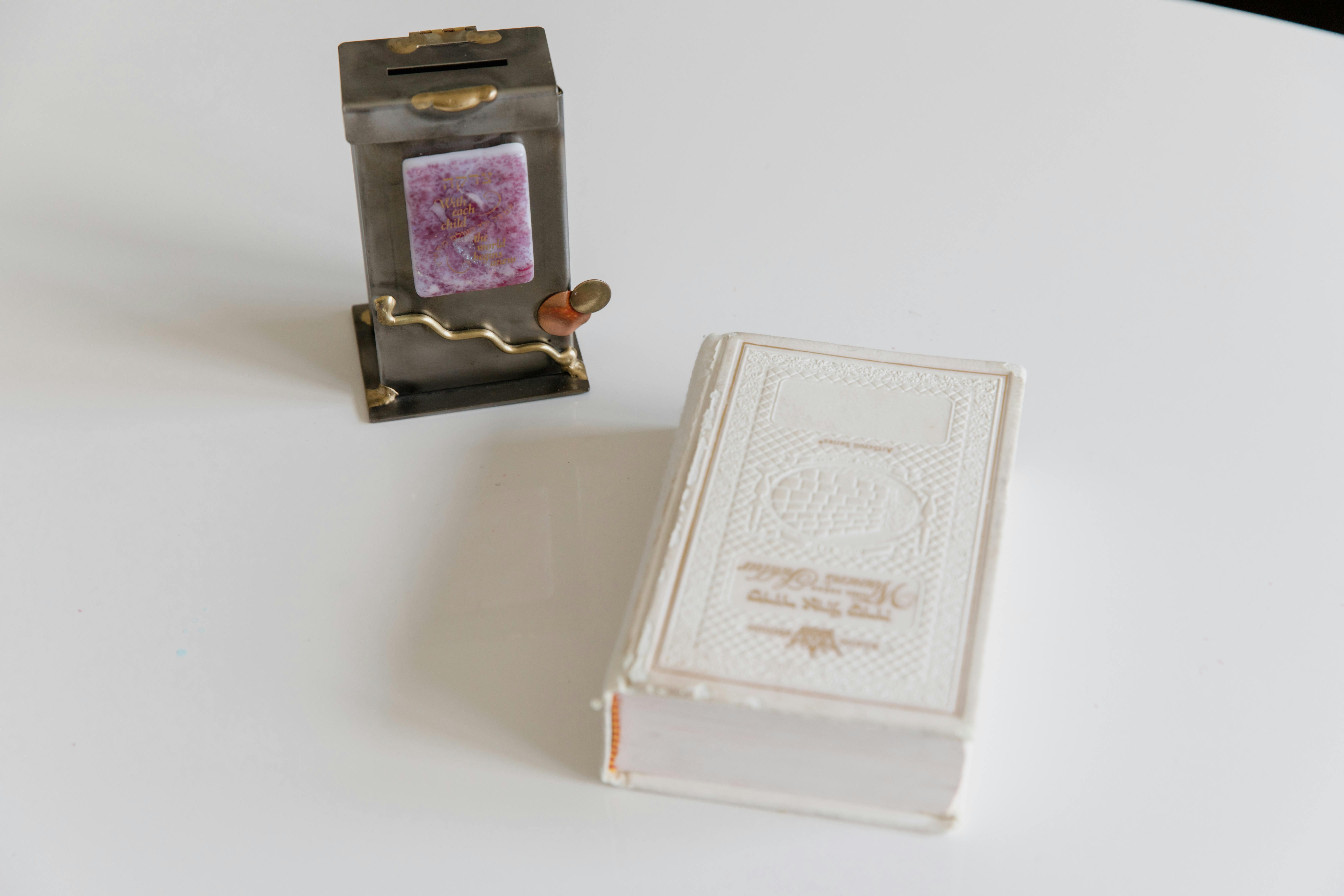 Rare Perfume Collectors: Discovering Hidden Gems in the Fragrance World