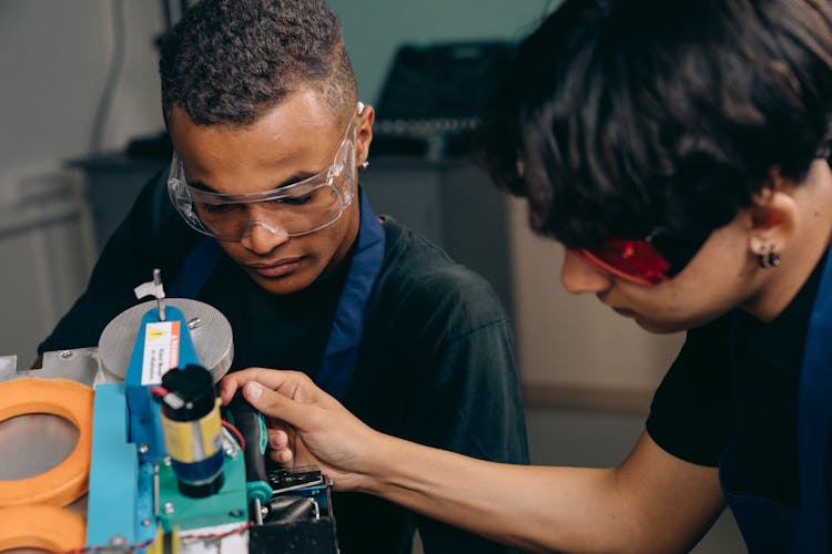 Men Making Robot