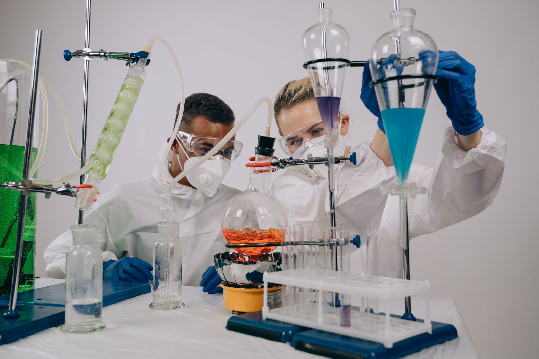 industrial chemistry: a beginner's guide